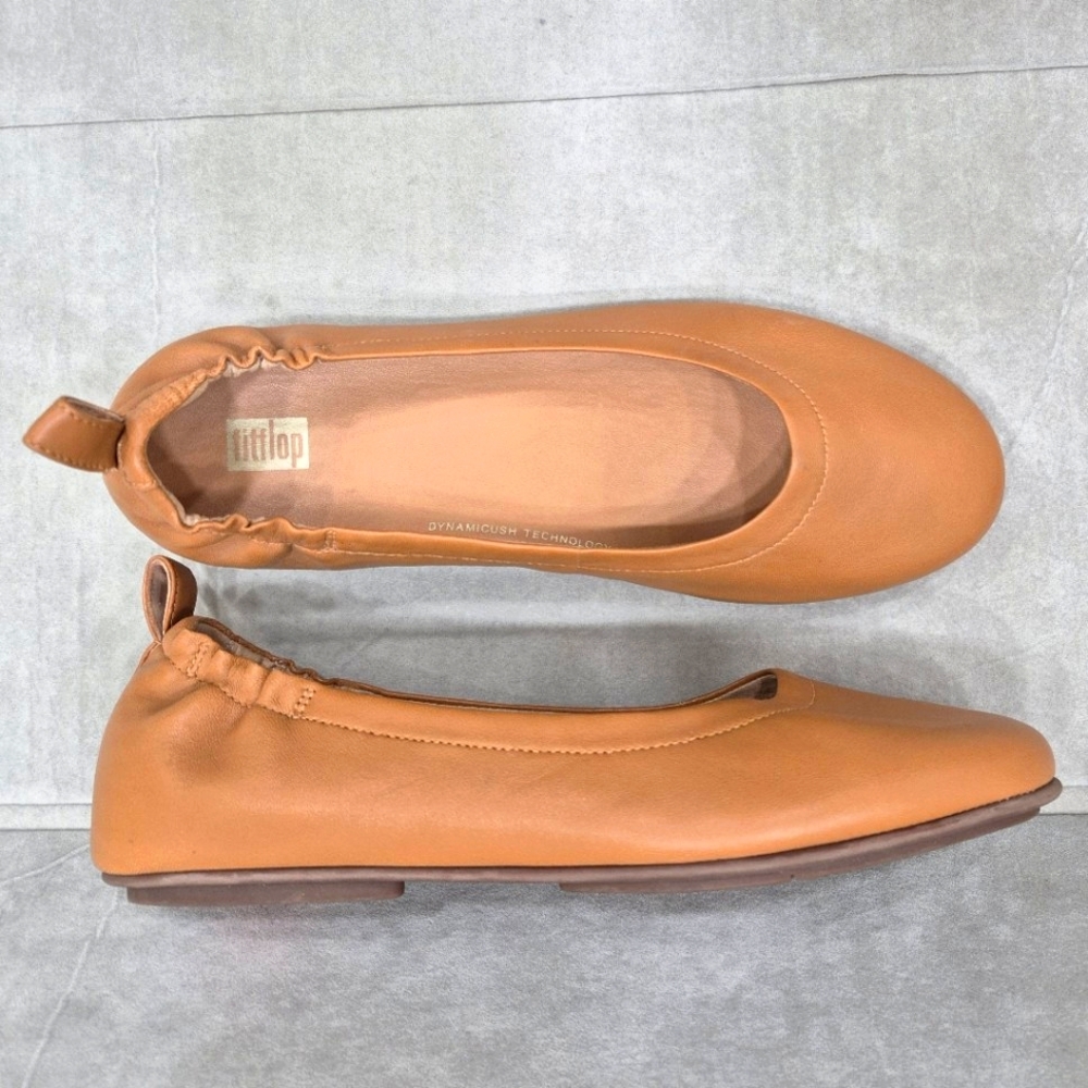 FitFlop Women's Tan Ballet Flats